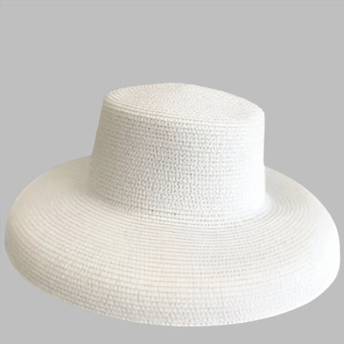 Load image into Gallery viewer, Big Brim Holiday Hat in White
