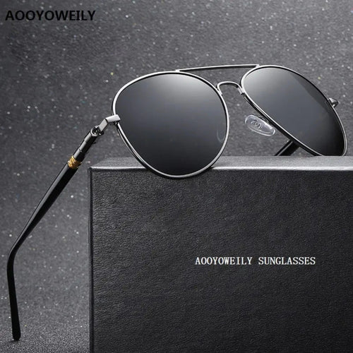 Load image into Gallery viewer, Luxury Polarized Sunglasses
